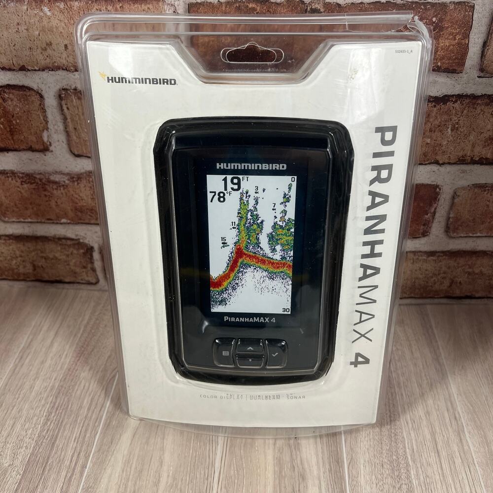 New In Box Humminbird PiranhaMAX 4 Fish Finder 4,3" Display 256 Color 410150-1